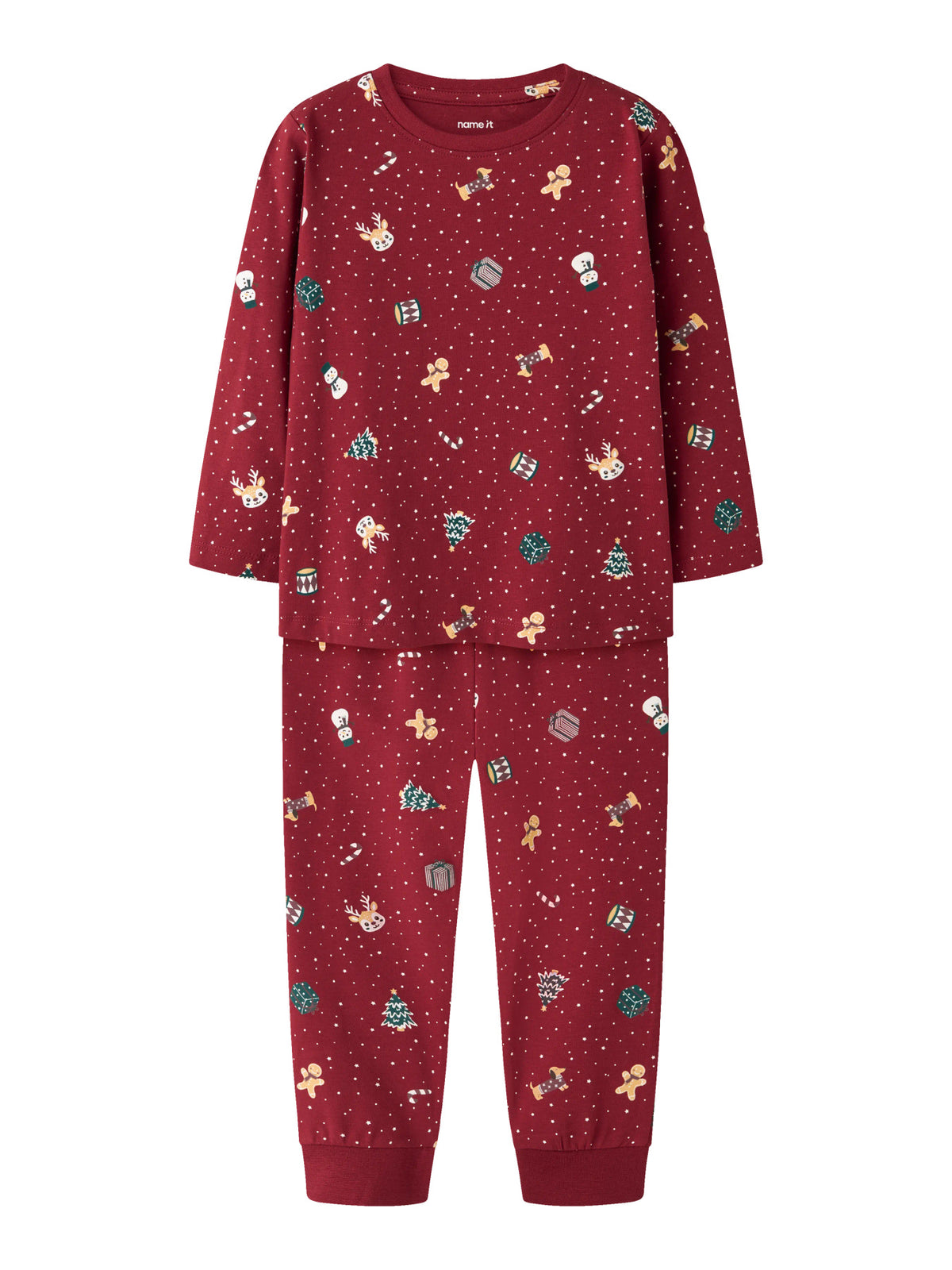 Name It Vismas mörkröd tvådelad julpyjamas för barn med renar, pepparkaksgubbar, snögubbar och julgranar.