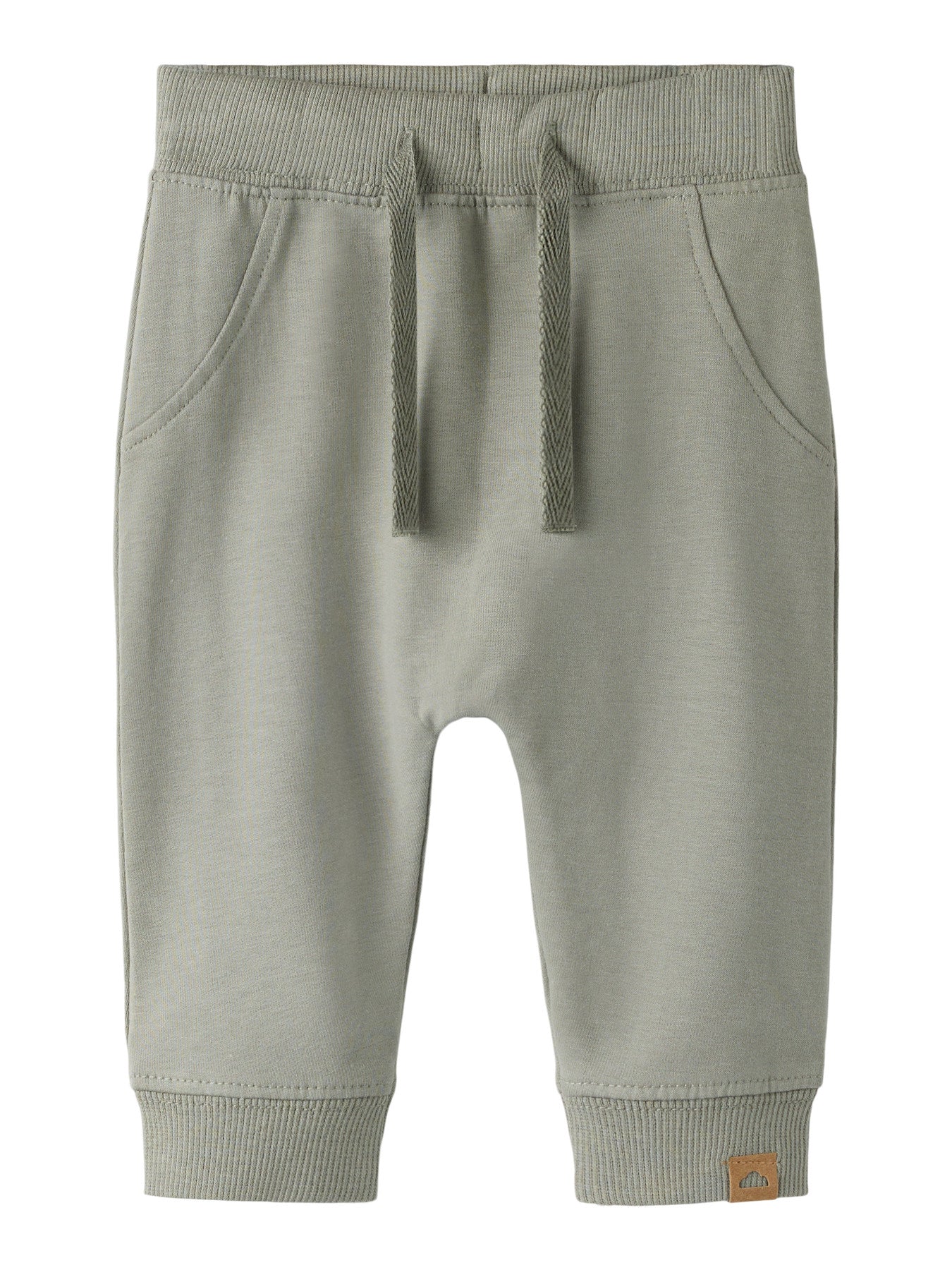 Grön unisex sweat byxa till baby flicka och bebis pojke. Unisex byxa till nyfödd i ekologisk bomull från Name it.
NBNTAKKI SWEAT PANT NOOS
13235556