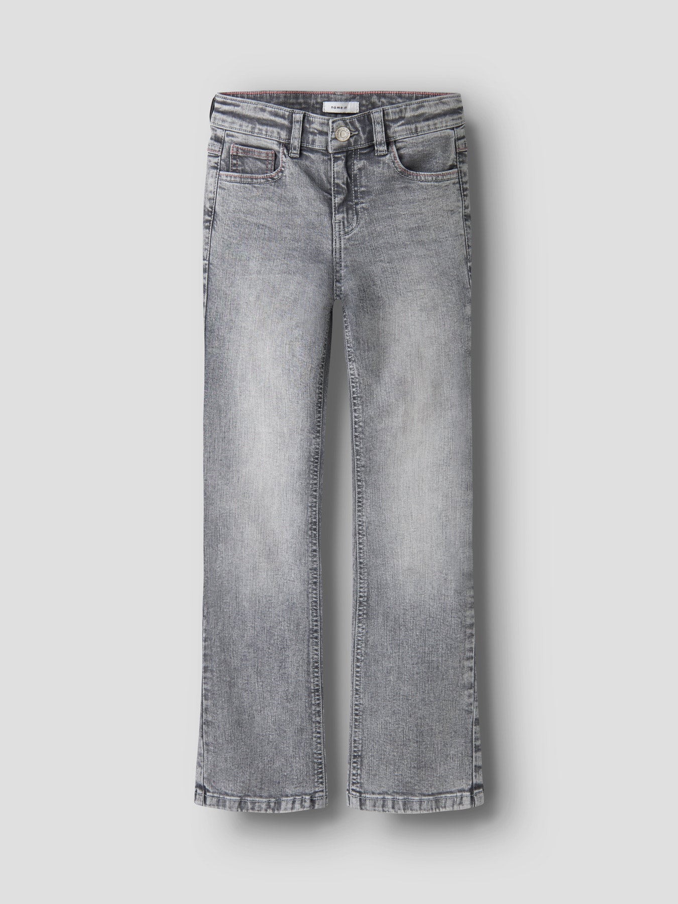 Name It bootcut jeans för flicka med dekorativa bakfickor i grå denim