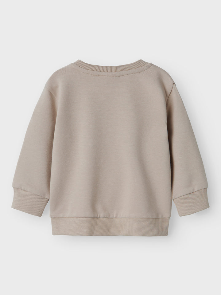 Beige enfärgad långärmad sweat unisex tröja till  baby pojke och bebis flicka. Ekologiska barnkläder från Name it.
NBNTAKKI LS SWEAT NOOS
13239136