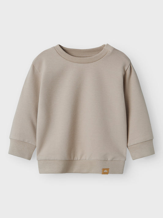 Beige enfärgad långärmad sweat unisex tröja till  baby pojke och bebis flicka. Ekologiska barnkläder från Name it.
NBNTAKKI LS SWEAT NOOS
13239136