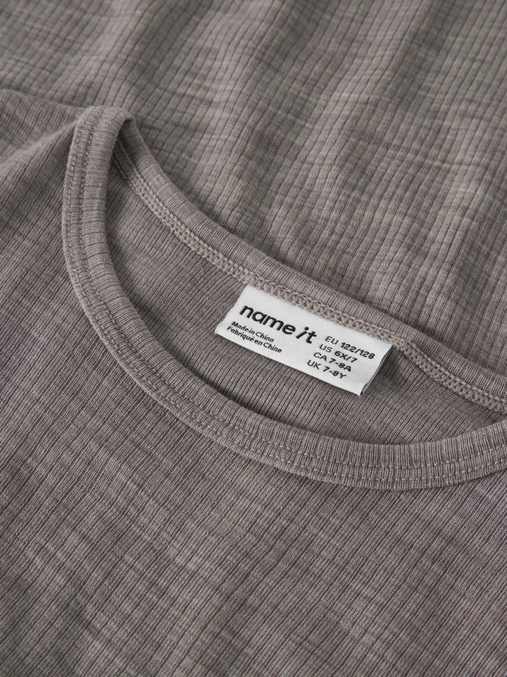 Name It Wax grå långärmad tröja i 100% merinoull för barn unisex – 13242139