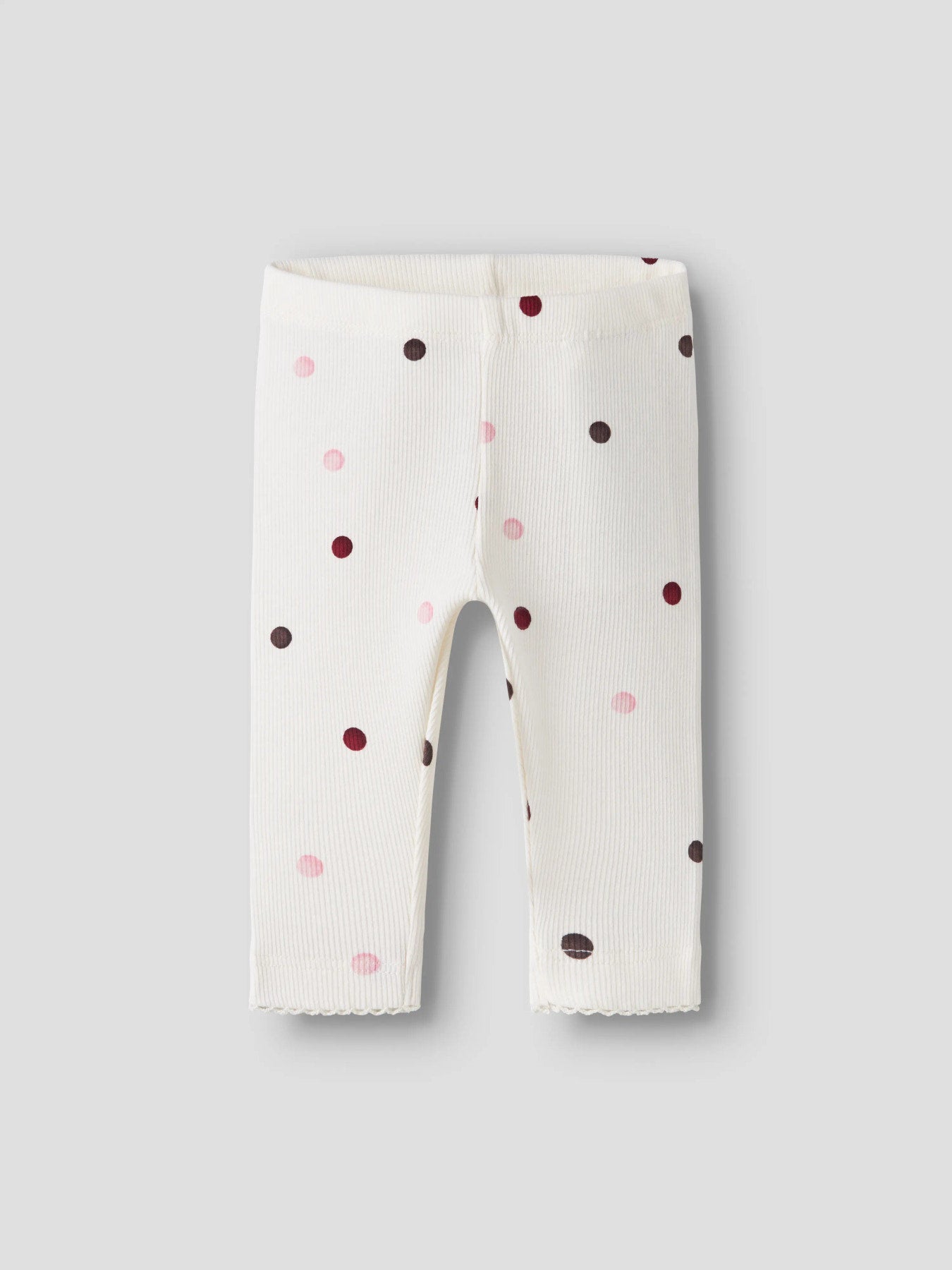 Ribbad  baby leggings till bebis flicka. Prickiga vita baby byxor till nyfödd flicka, ekologiska bebis leggins från Name it.
NBFNUTTI LEGGING NOOS
13246492