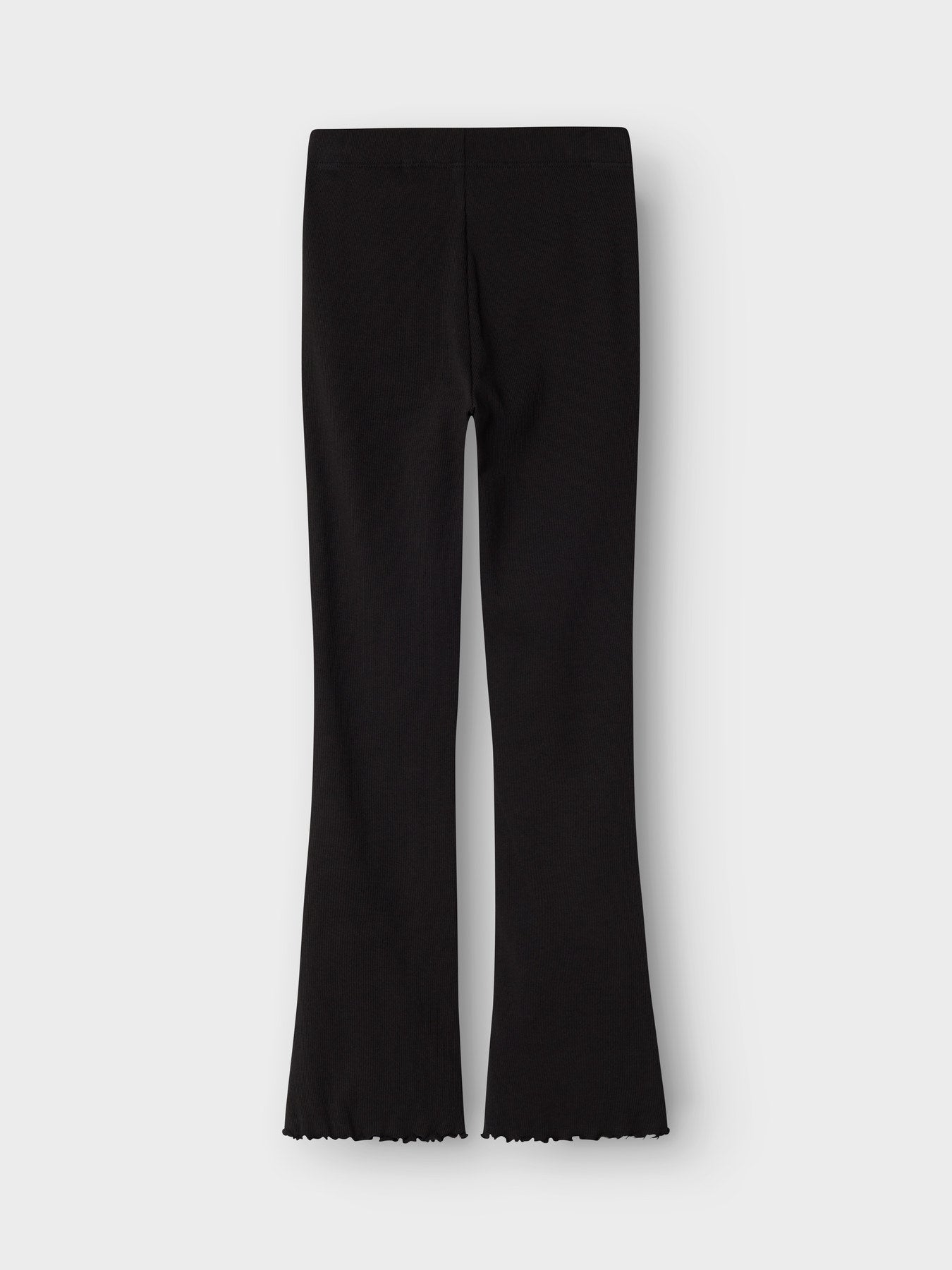 Name It svarta bootcut leggings för flicka i ekologisk bomull med ribbad struktur och mjuk stretchkvalitet