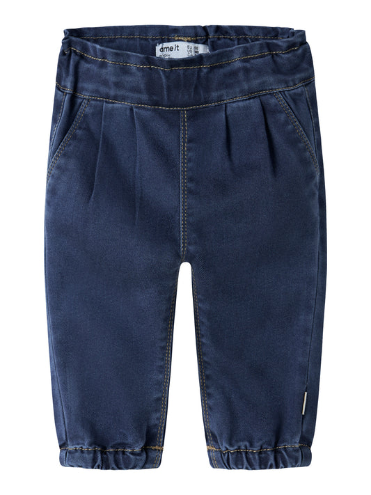 Mörk blå baby jeans till nyfödd bebis flicka från Name it.
NBFROSE ROUND JEANS 2090-TO NOOS
13247881