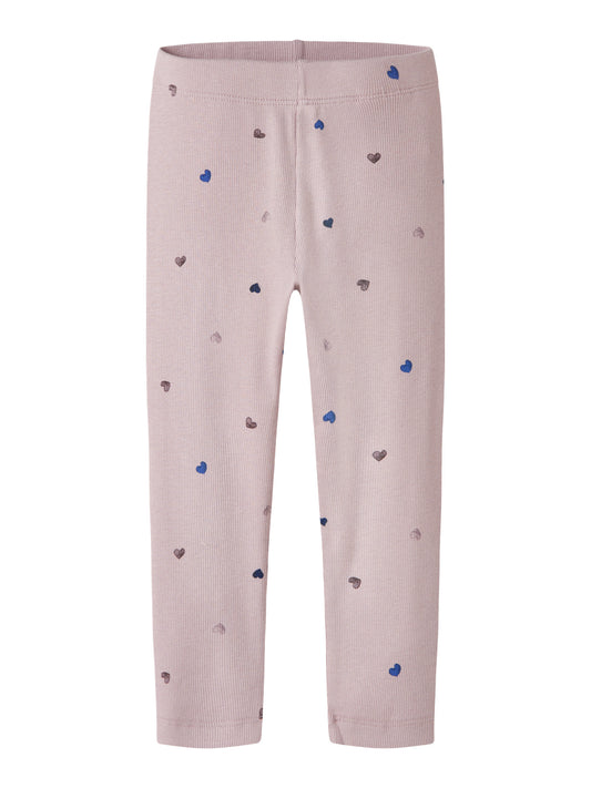 Rosa barn byxa till flicka. Ribbade barn leggings med hjärtan till flicka i ekologisk bomull från Name it . 
NMFNUTTI LEGGING NOOS
13250533