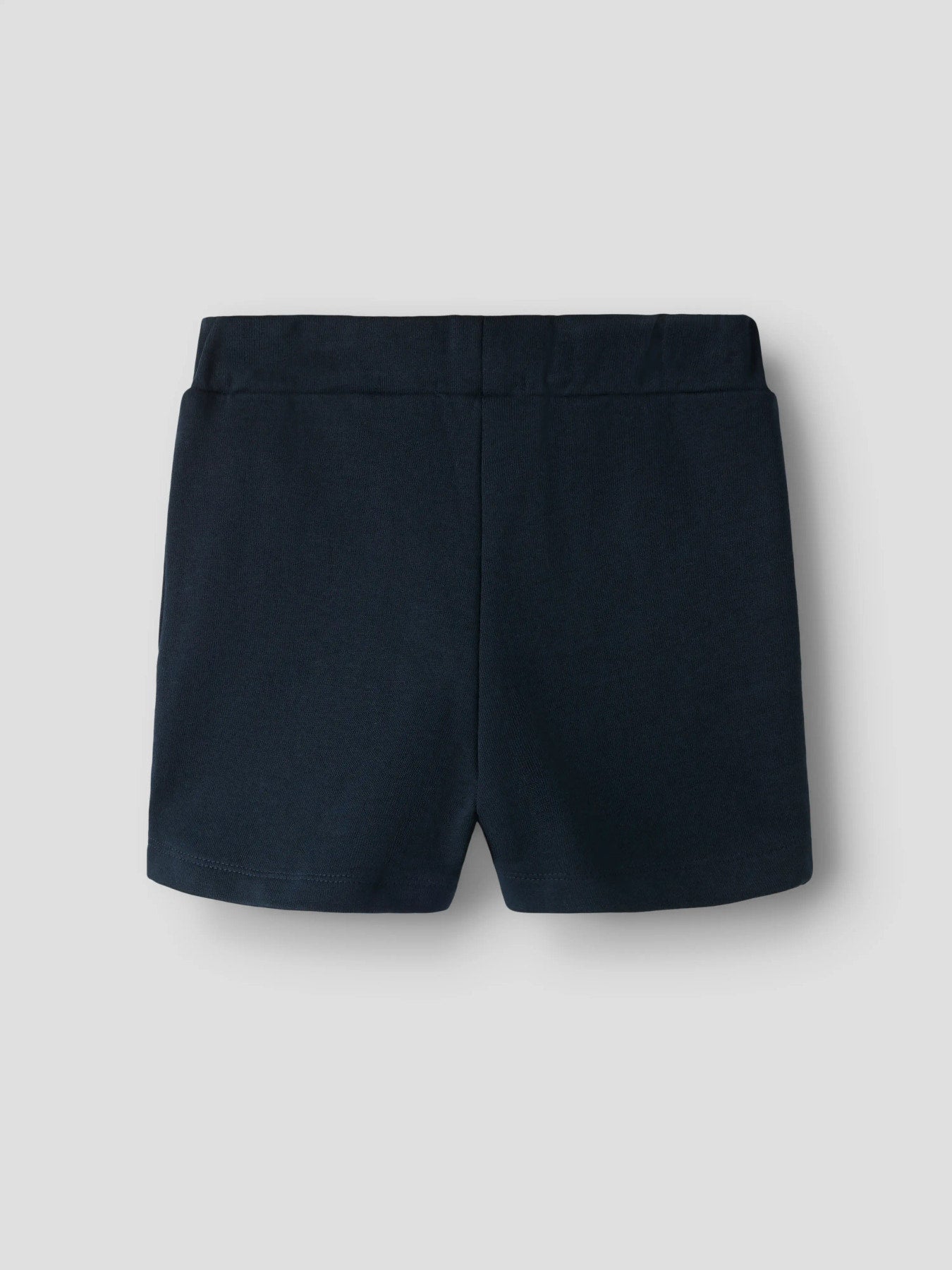Blå mjukis shorts till pojke. Sweat shorts marinblå till pojke från Name it.
NMMFRESNO NREG SWE SHORTS UNB BOX PB
13251015