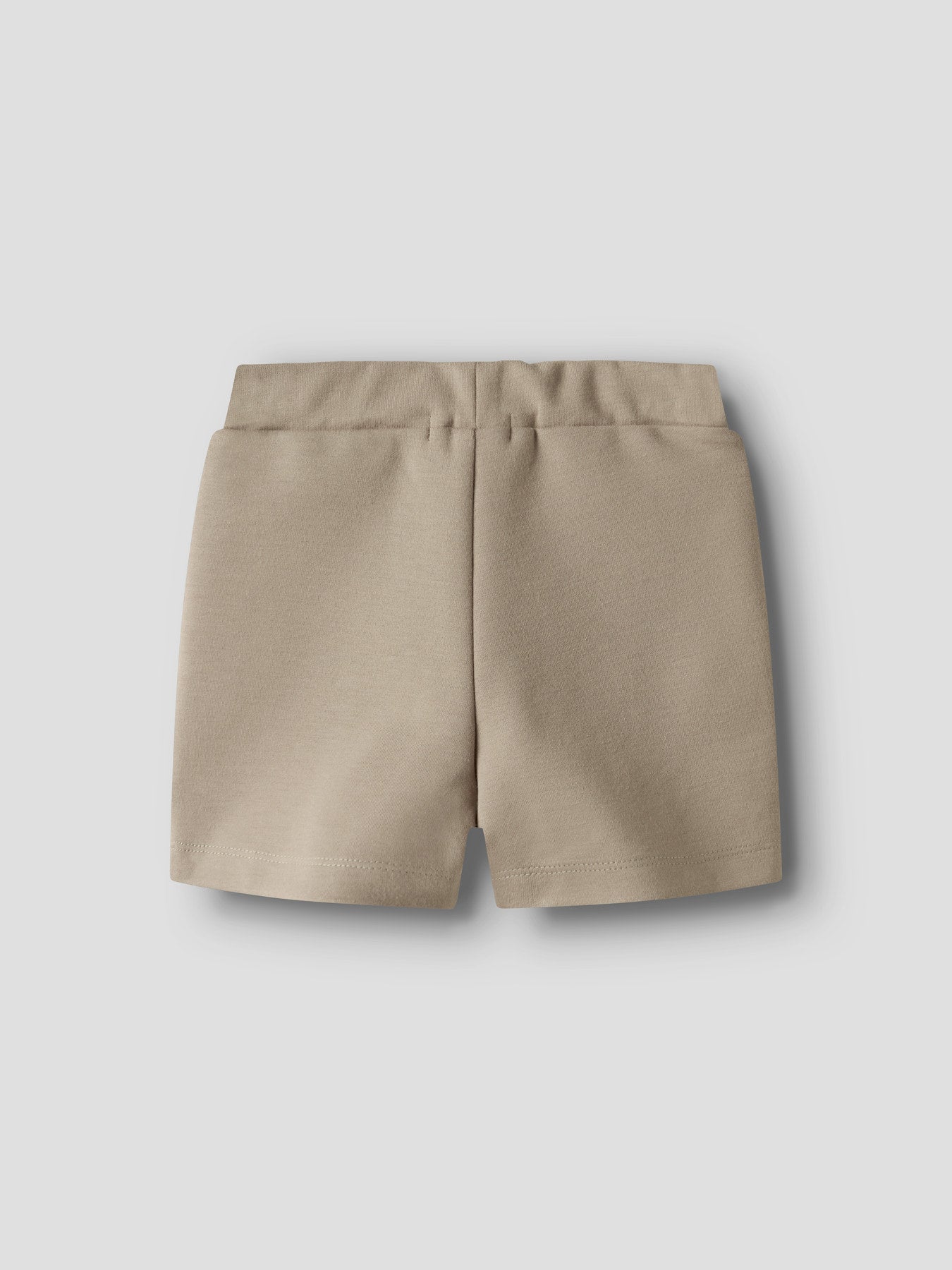 Beige mjukis shorts till pojke. Sweat shorts beige krabba till pojke från Name it.
NMMFRESNO NREG SWE SHORTS UNB BOX PB
13251015