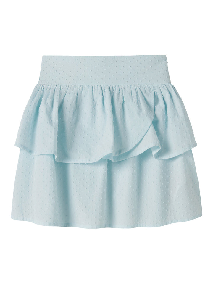 Kort ljus blå volang kjol till flicka. Barn och ungdoms kjol, blå med struktur och volanger. Skolavslutnings kjol till tjej från Name it.
NKFJUSA SKIRT PB
13251456