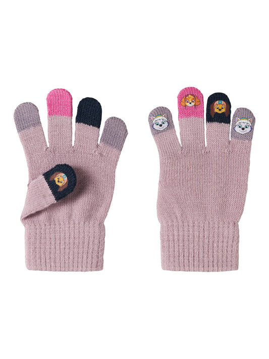 Rosa fingervantar till flicka. Barn vantar med Paw Patrol till flicka från Name it.
NMFJANNE PAW MAGIC GLOVES CPLG
13252105