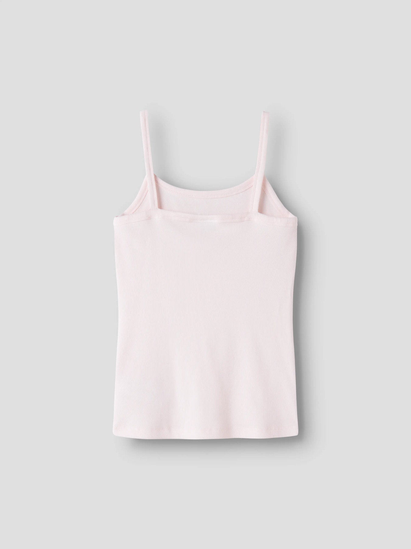 Rosa linne med smala axelband till ungdom tjej. Bas linne strap top till flicka från LMTD.
NLFHINAJA STRAP TOP NOOS
13252459