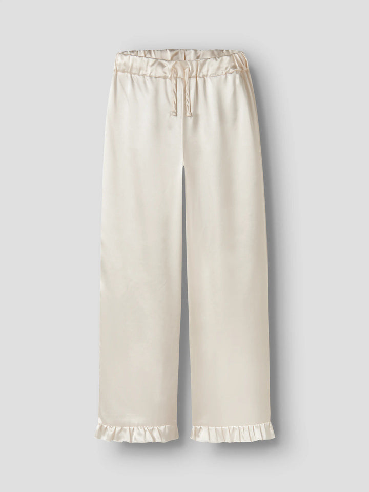 LMTD Nightys satinpyjamas för tjej med skjorta och långbyxor framifrån