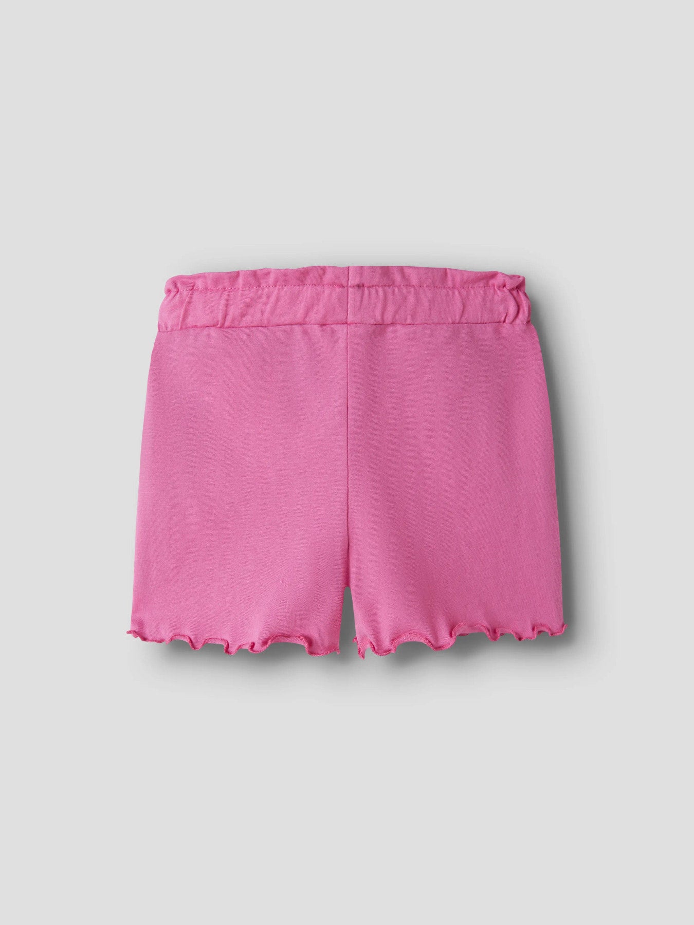 Rosa mjuka sköna bomulls shorts till flicka. Söte shorts perfekt för lek från Name it.
NMFVIVIA SHORTS NOOS
13253372