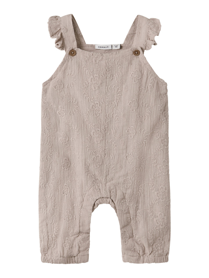 Söt broderad baby byxa med hängslen. Hängselbyxor till bebis flicka, ekologiska babykläder till flicka.
NBFDATINES OVERALL
13253622