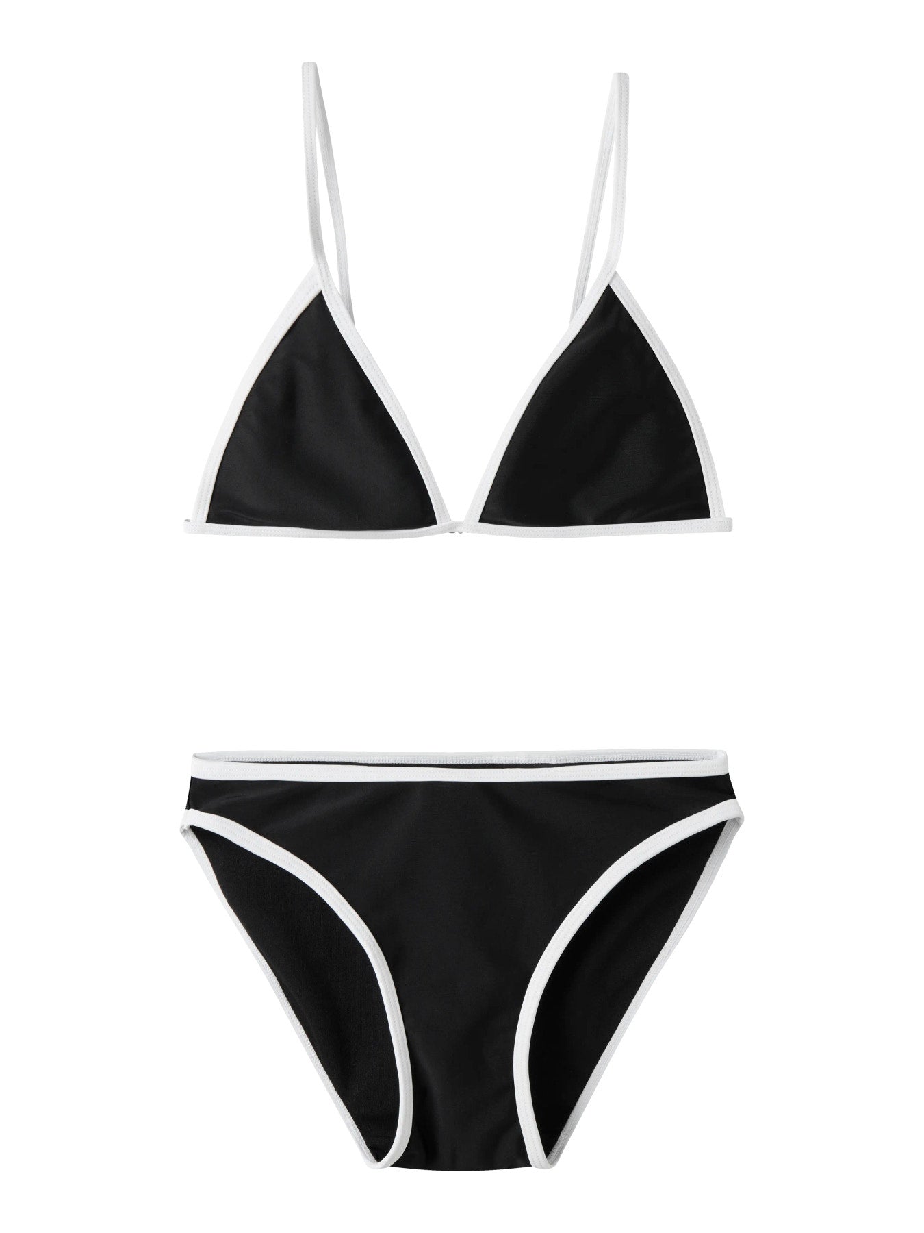 Snygg svart trekants bikini med vita kanter till tjej. Ungdoms badkläder, bikini till flicka. Sommarens snyggaste bikini topp och bikinitrosa.
NLFZINNIO BIKINI
13253796