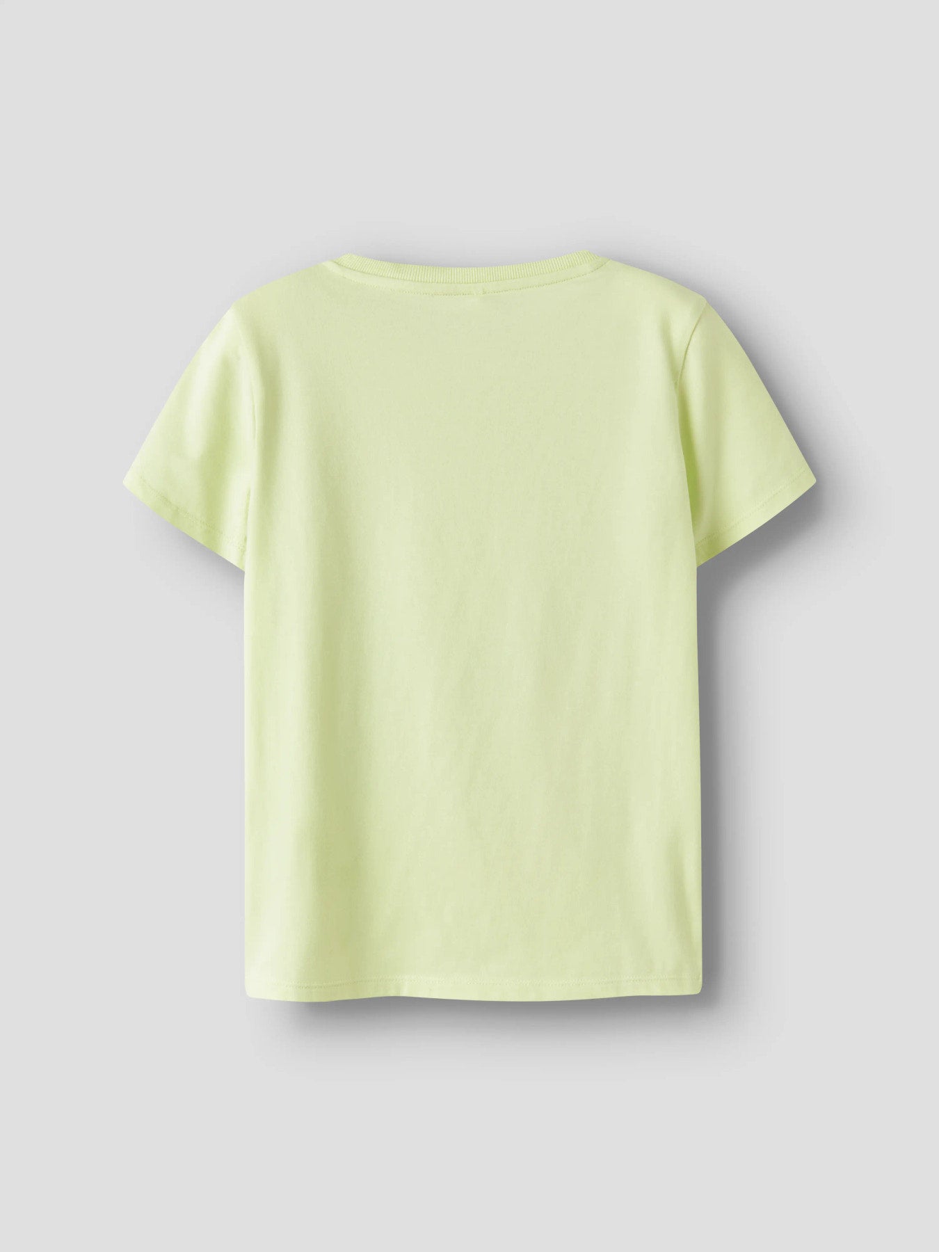Cool gul surfing t-shirt till pojke. Ekologiska barnkläder till pojke barn och ungdom från Name it.
NKMFIVIL SS TOP BOX
13254319