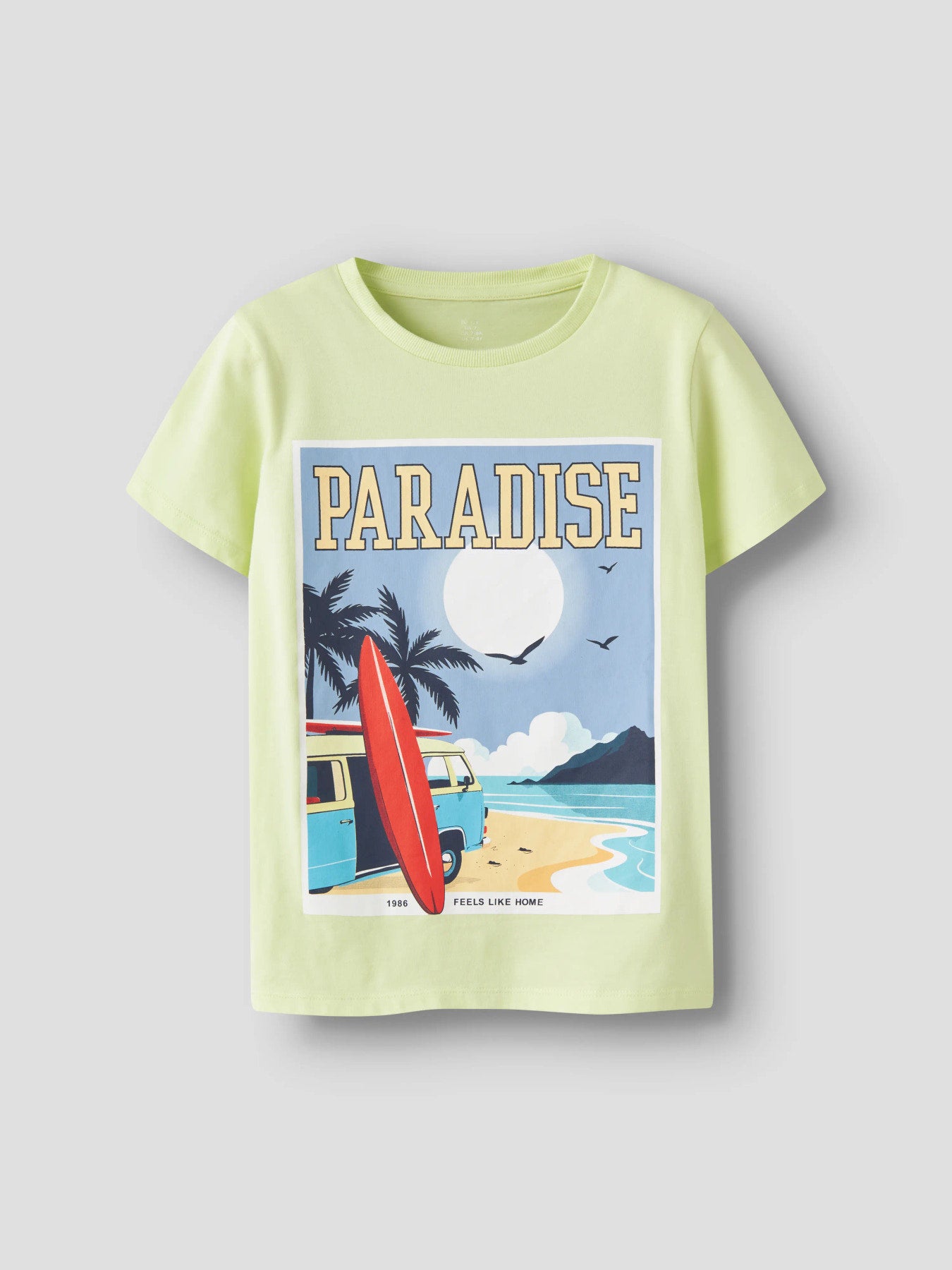 Cool gul surfing t-shirt till pojke. Ekologiska barnkläder till pojke barn och ungdom från Name it.
NKMFIVIL SS TOP BOX
13254319