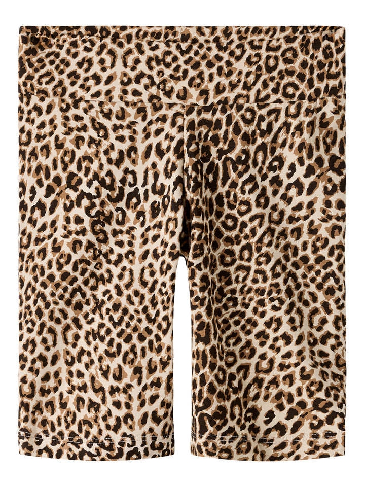 Leopard mönstrade cykelbyxor med bred resår i midjan. 
Beige och svart leo biker shorts till flicka och tjej, barn och ungdom i ekologisk bomull från Name it.
NKFFAHIROZ BIKER LEGGING
13254497