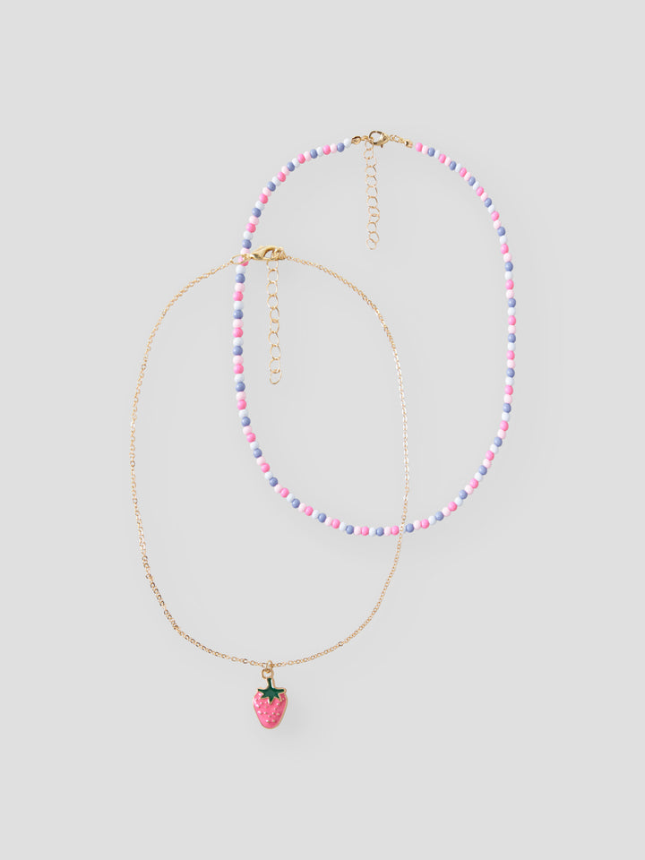 Söta halsband i 2 pack till flicka. Guld färgat halsband med jordgubbe och det andra med pärlor i blått och rosa.
NKFFILONA 2P NECKLACE
13254506