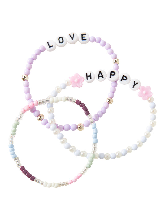 Söt 3 pack med armband till barn flicka. Lila pärl armband med blommor och fina ord.
NMFFANDANGO 3P BRACELET
13254519
