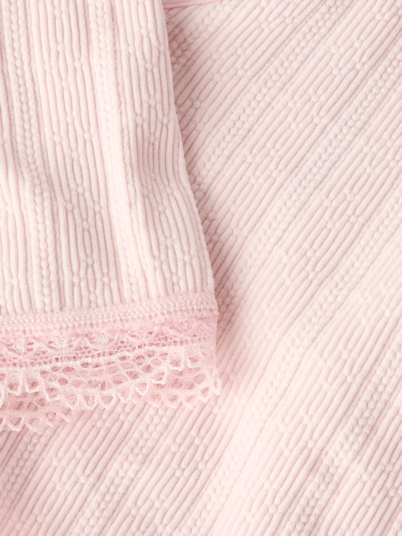 Rosa bh topp, kort linne som en bralette till flicka. Tjej topp till ungdom från LMT.
NLFHANNI BRALETTE
13254792