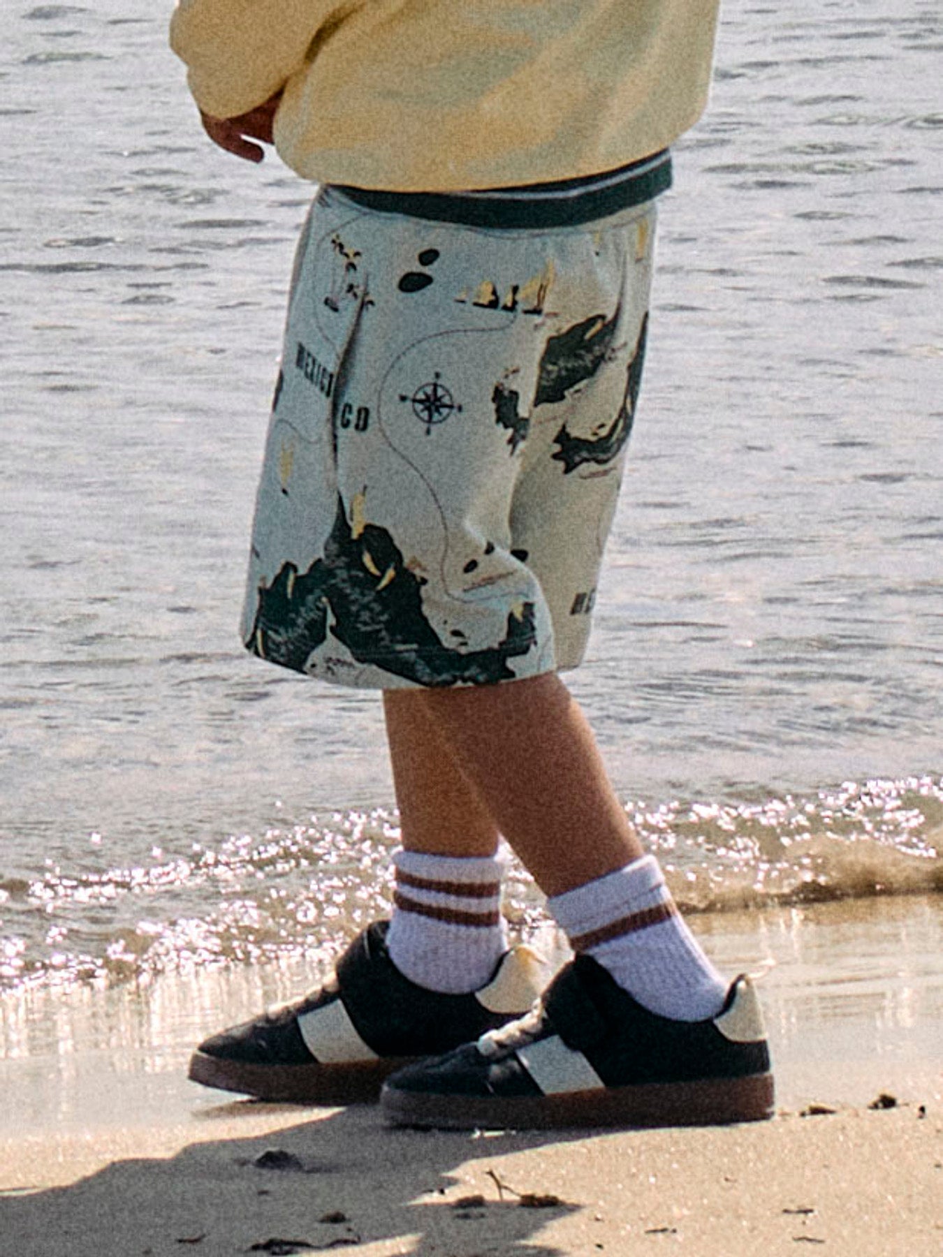 Sweat mjukis shorts till pojke. Mönstrade ljus gröna shorts i ekologisk bomull från Name it till pojke.
NMMHADRI NREG SWEAT SHORTS UNB
13255660