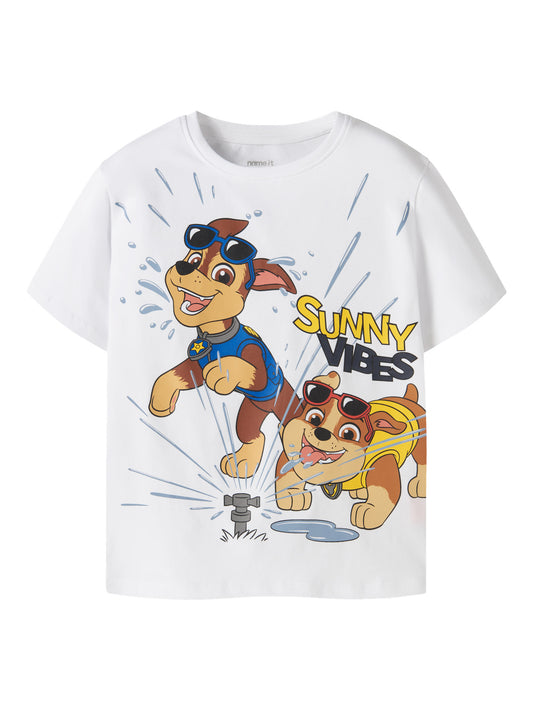 Kul tvit röja med tryck både fram och back print av Paw Patrol hundar. T-shirt till pojke med Paw Patrol från Name it.
NMMMACAS PAW SS NREG TOP CPLG
13255691
