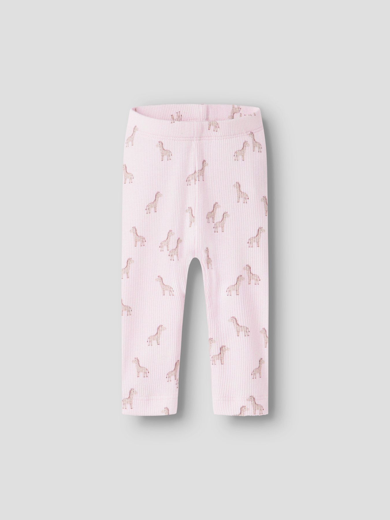 Ljus rosa baby leggings till nyfödd flicka. Bebis byxor i legging modell, ribbade byxor med djurmönster av giraffer. Ekologiska bebis kläder från Name it.
NBFHALENA LEGGING BOX
13255806