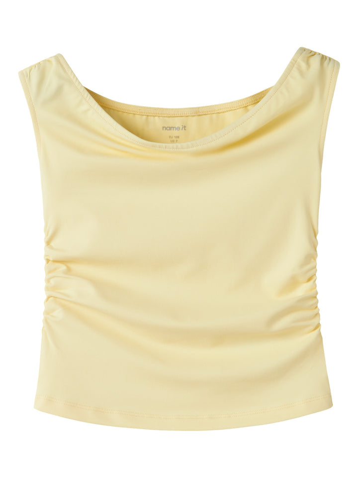 Gult enfärgad linne med rynkade sidor till flicka. Topp snygg cool topp till flicka från Name it.
NKFHELGU SLIM SH TANK TOP
13255846