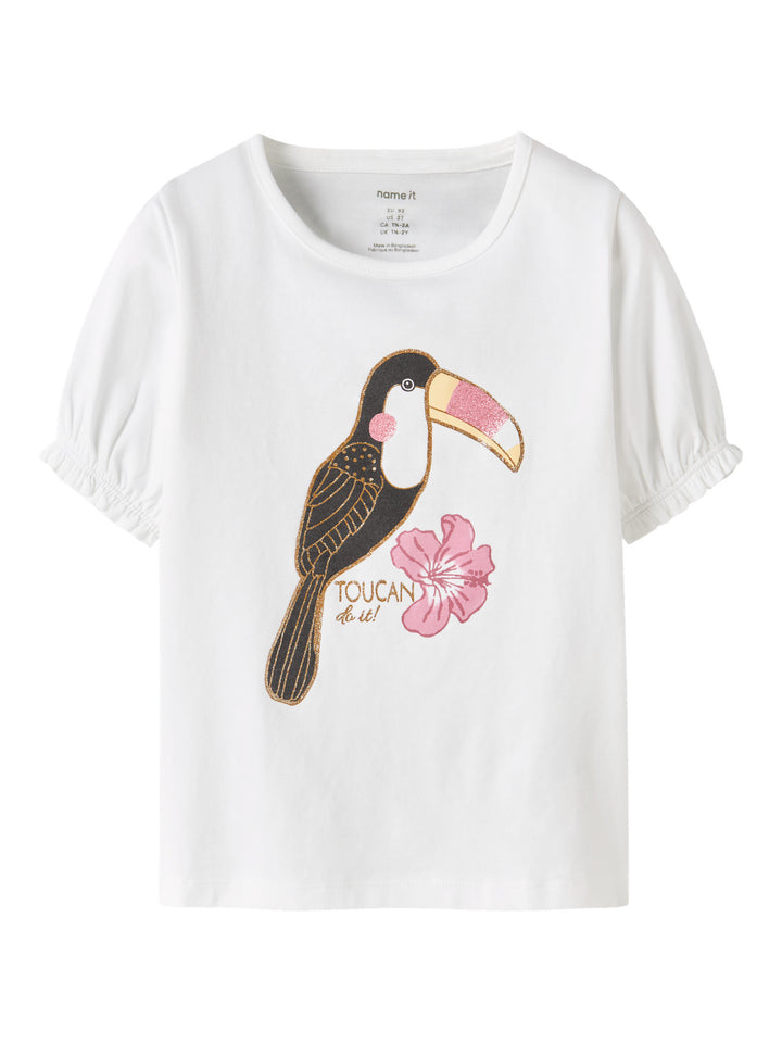 Vit kortärmad topp med glittrande fågel i ekologisk bomull till flicka. T-shirt med djurmotiv till flicka, ekologiska barnkläder från Name it.
NMFHONEIA SS TOP BOX
13255936