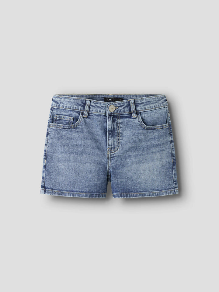 Snygga jeansshorts med flap bakfickor med knappar och lock. Jeans shorts till flicka barn och ungdom tjej. Blå jeansshorts till ungdom flicka från LMTD.
NLFBLI DNM LW FLAP SHORTS
13255998