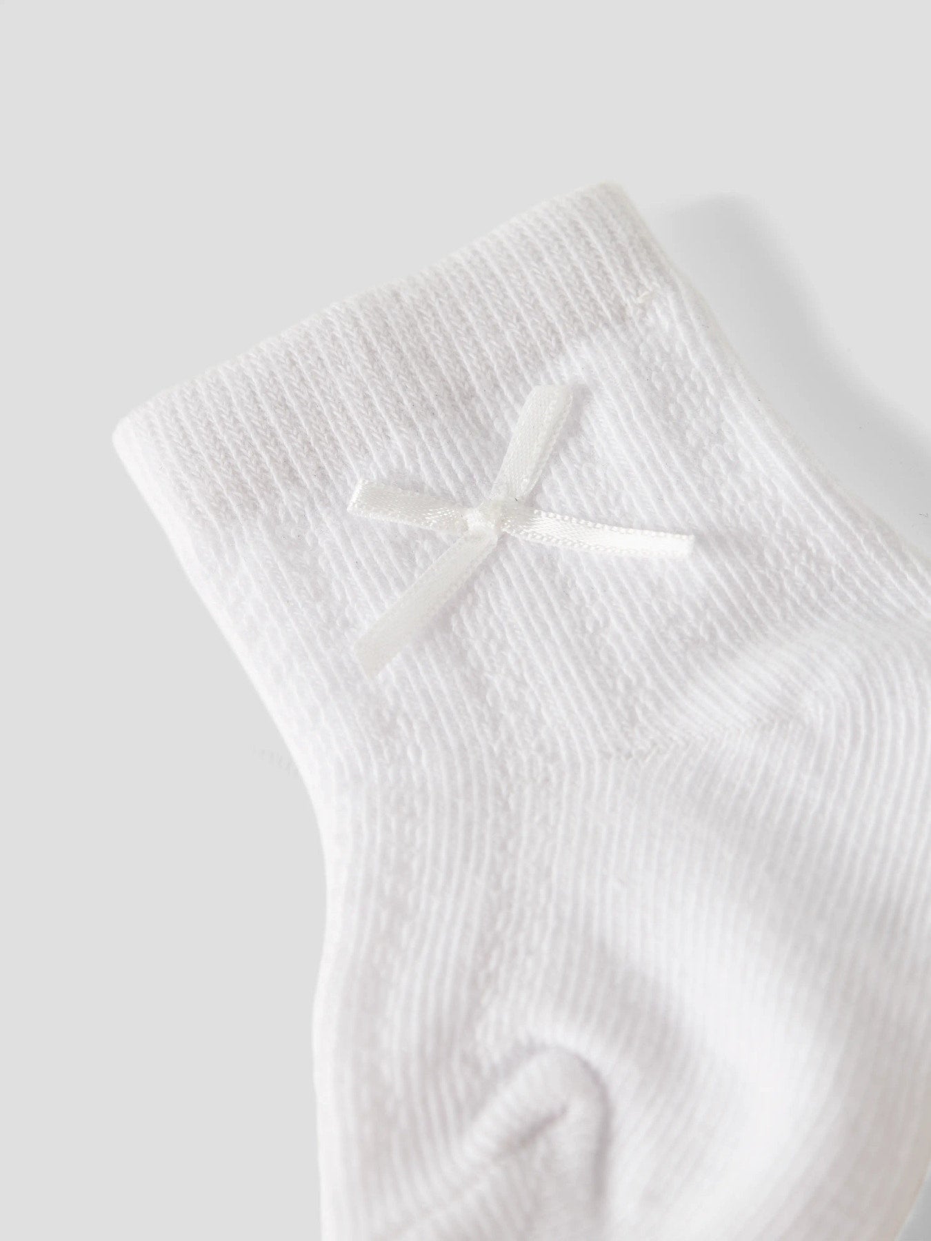 Söt vit baby strumpa med rosett till flicka. Vita bebis strumpor med rosetter från Name it.
NBFDITTY SOCK
13256166