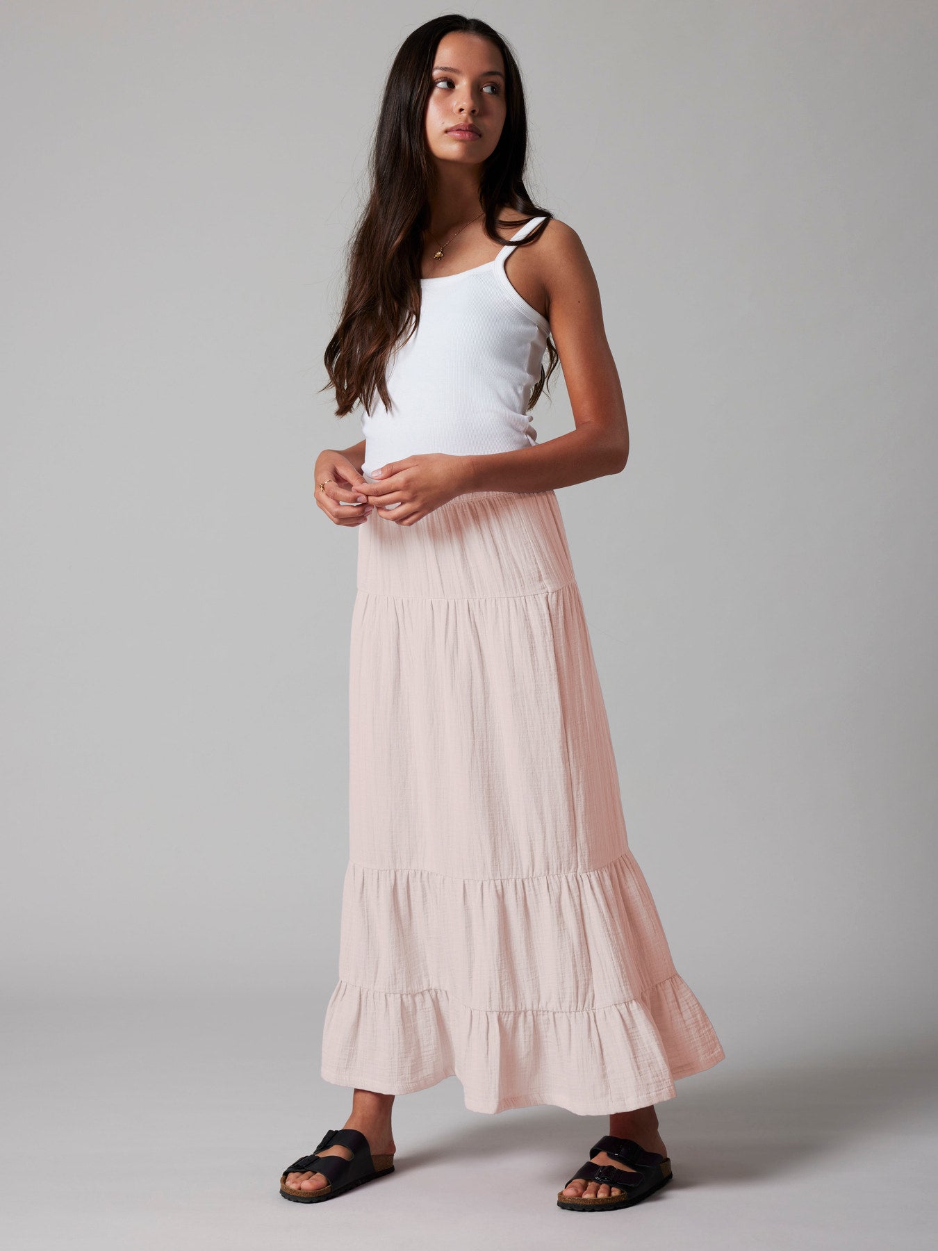 Trendig rosa lång kjol till ungdom tjej. Långkjol ljusrosa till flicka från LMTD.
NLFSUSSA LONG SKIRT
13256518