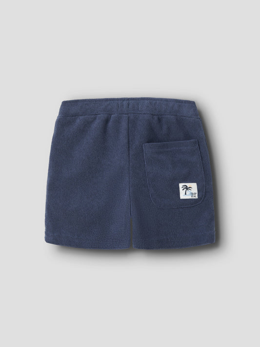 Blå frotté shorts till pojke. Mjuka sköna frotte shorts till pojke från Name it.
NMMJARED NREG TERRY SHORTS
13256591