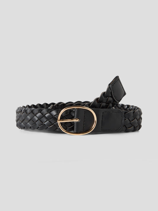 Svart flätat bälte till flicka. Tjej skärp, bälte i flätad modell med guld spänne från Name it.
NKFJALONA BELT
13256740