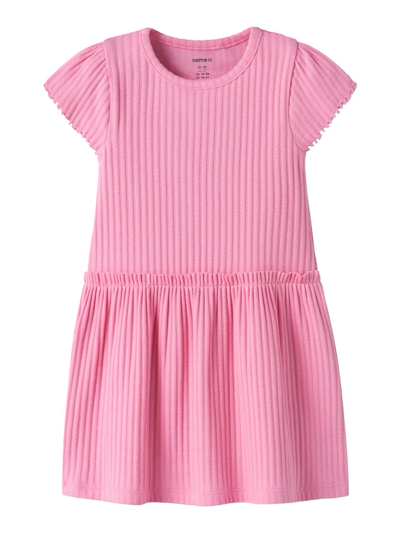 Rosa kortärmad ribbad sommar klänning till flicka. Ekologiska barnkläder till flicka från Name it.
NMFJESSIA CAPSL DRESS
13256783