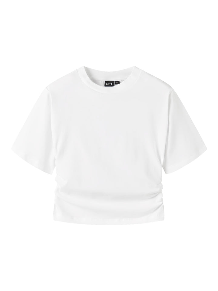 Vit rynkad topp med kort ärm till tjej. Kort t-shirt till flicka, ekologiska ungdoms kläder till tjej från LMTD.
NLFNOVEGAT SS SHORT ROUCHED TOP
13257457