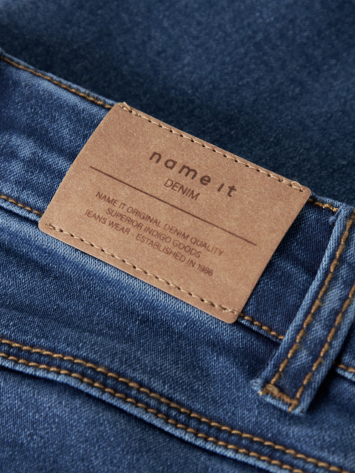 Name It Salli mellanblå fleecefodrade bootcut jeans för flicka barn med justerbar midja – 13257645