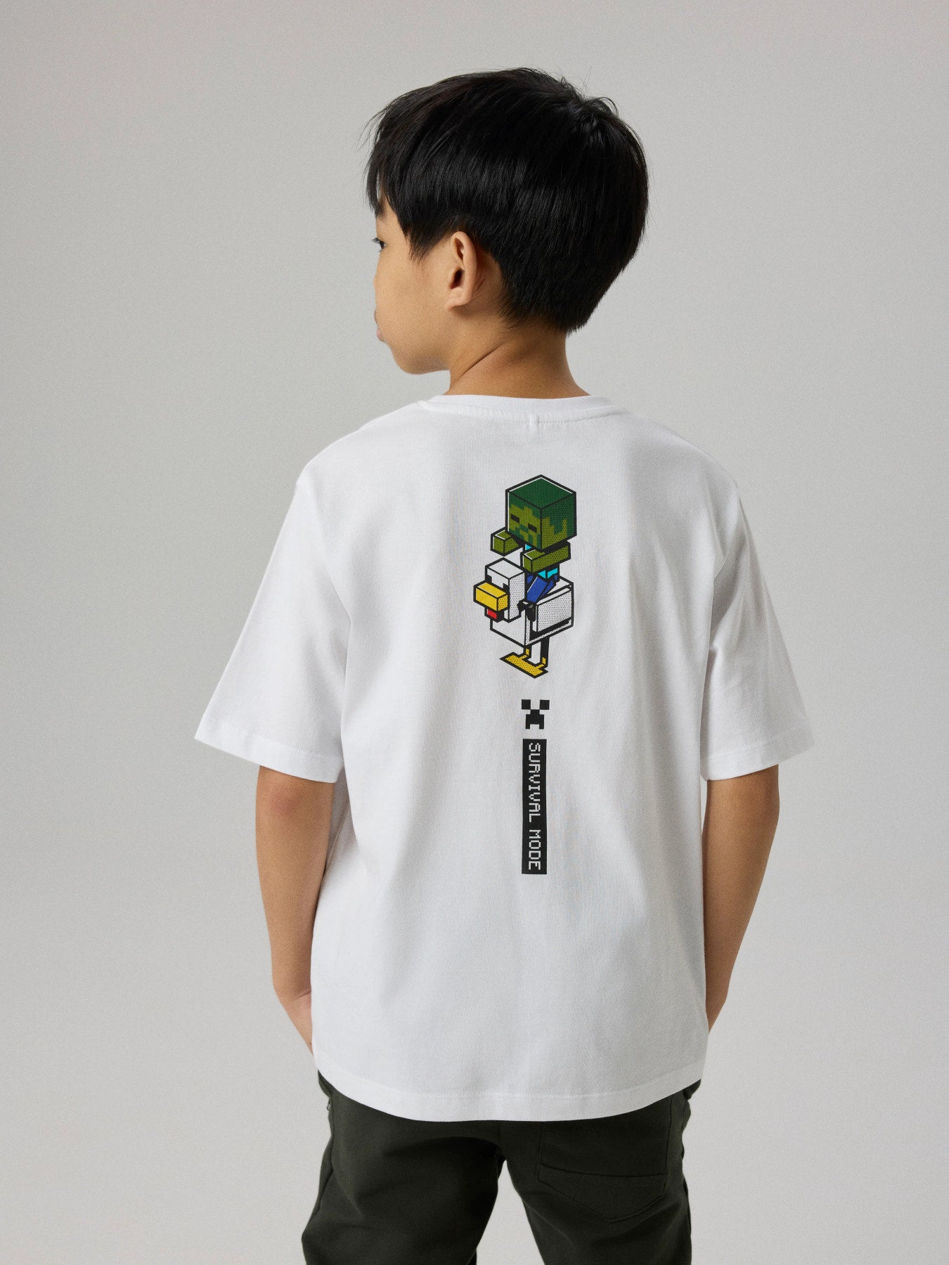 Name It vit Minecraft t-shirt för pojke i ekologisk bomull med kort ärm och Minecraft-tryck
NKMJUN MINECRAFT SS NREG TOPBOX NOOS BIO
13257961