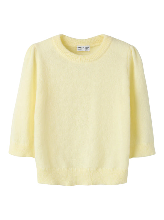 Gul stickad 3/4 tröja i lurvigt mjukt garn. Rosa tröja till flicka. Tjej kläder från Name it.
NKFBABETH 3/4 KNIT
13258110