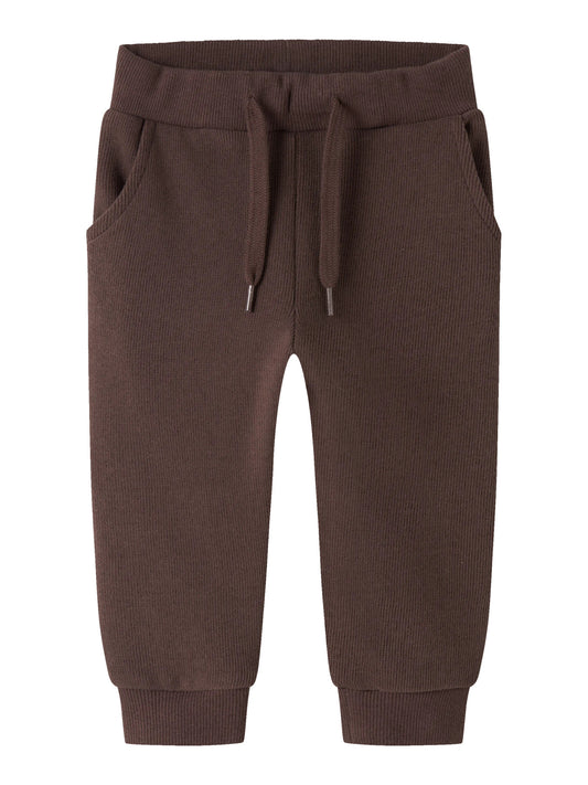 Name It brun mjukisbyxor för baby pojke och bebis flicka i ekologisk bomull och elastisk midja till nyfödd baby.
NBNOBEAR NREG SWEAT PANT UNB NOOS
13258116