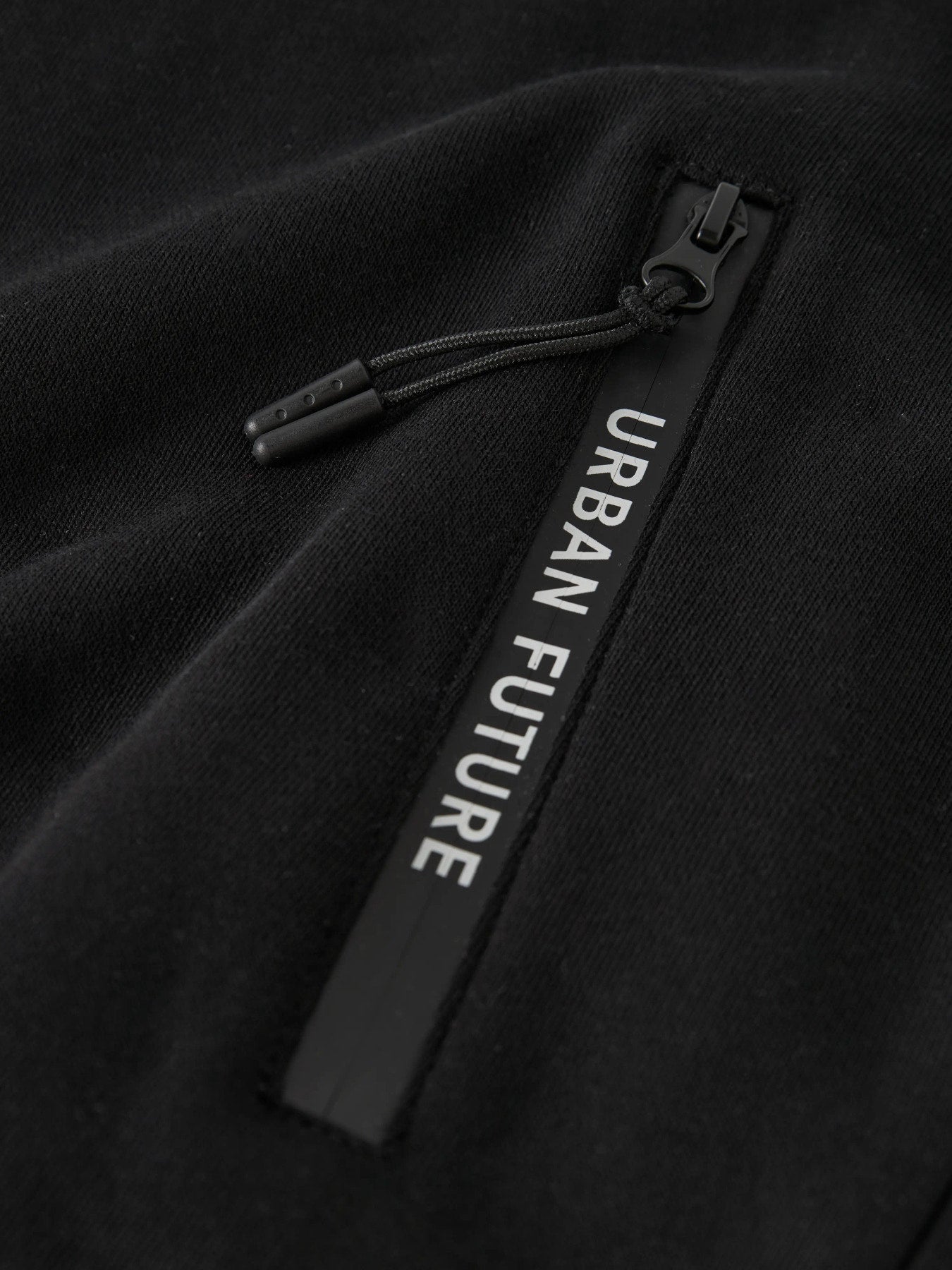 Name It Leo sweatshirt för pojke med dragkedjefickor i svart