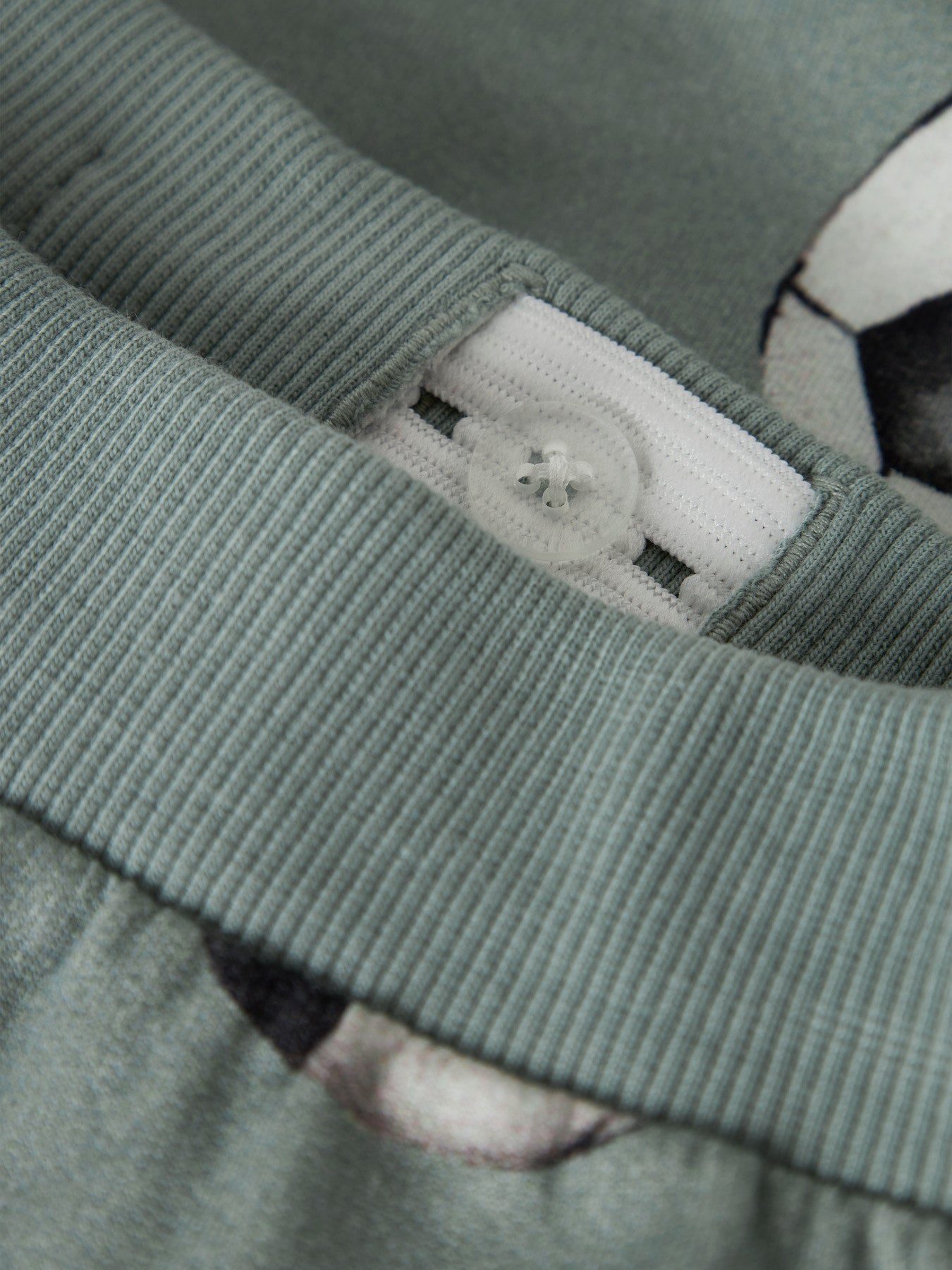 Name It Louie Sweatpants Med Fotbollsmönster Green Milieu Barn Till Pojke