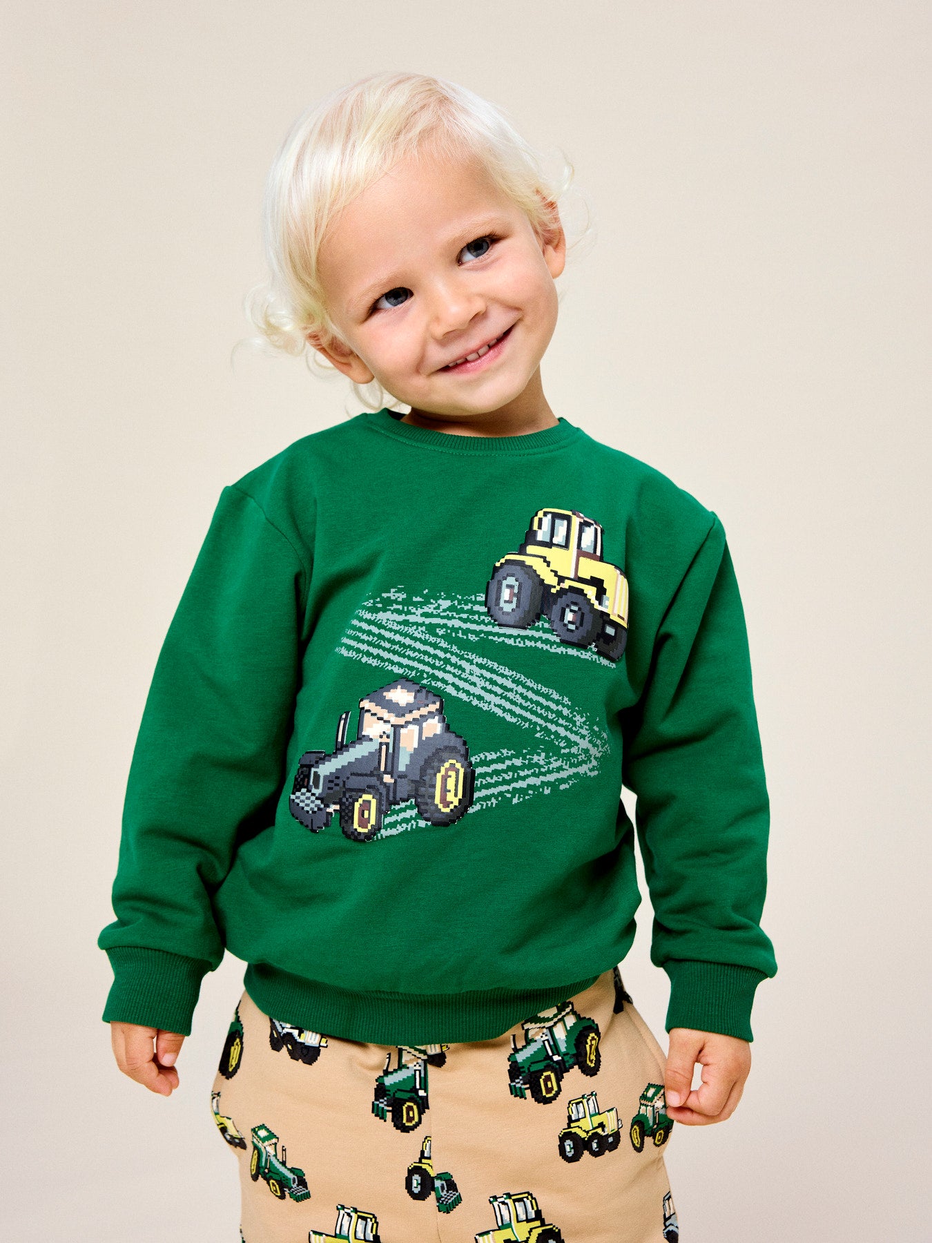 Name It Lavandin grön sweatshirt med traktorer för pojke