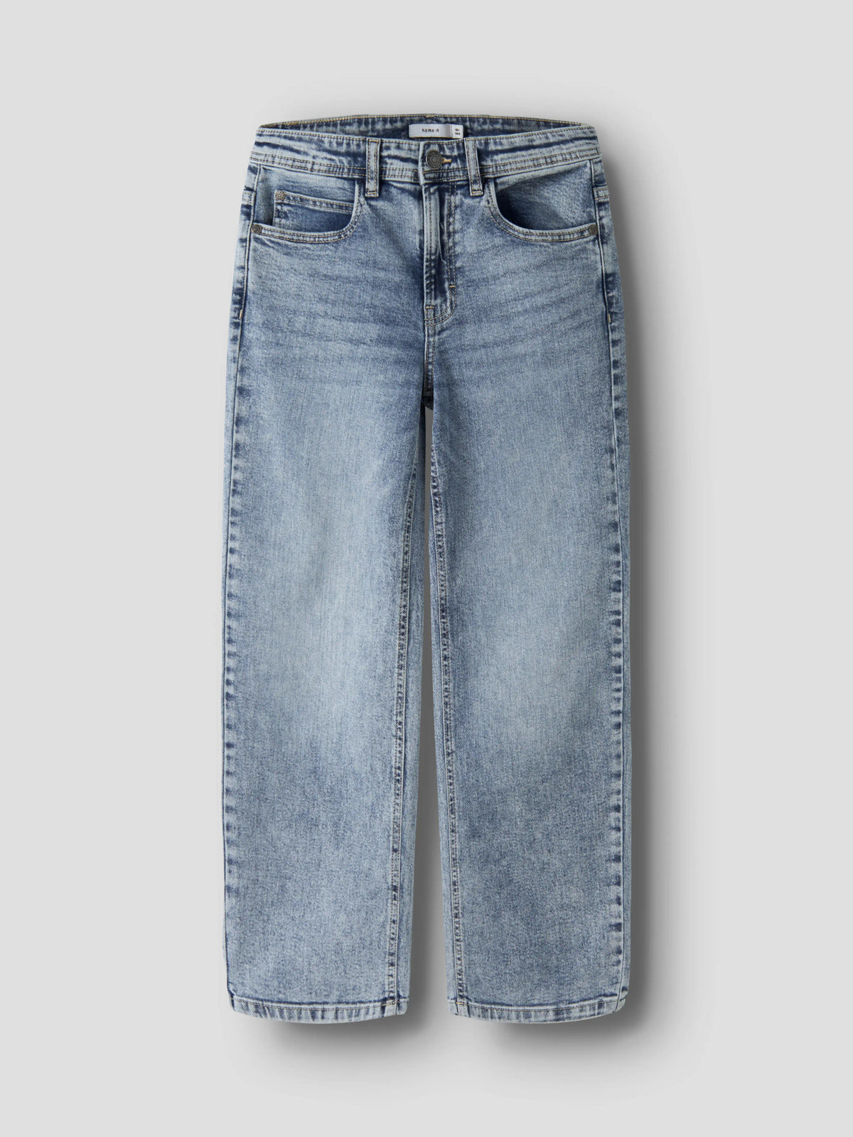 Name It Ryan ljusblå Straight jeans för pojke med raka ben och tvättad denimlook