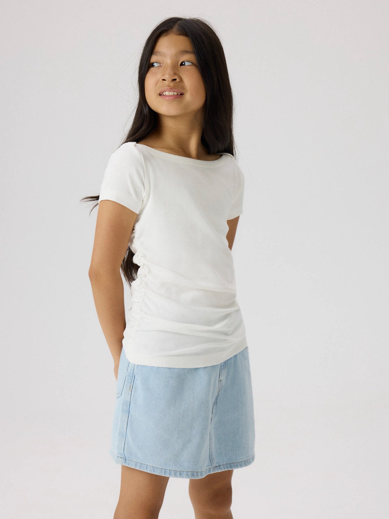 Name It Norikko offwhite rynkad T-shirt med båtringning för flicka kids – 13259417