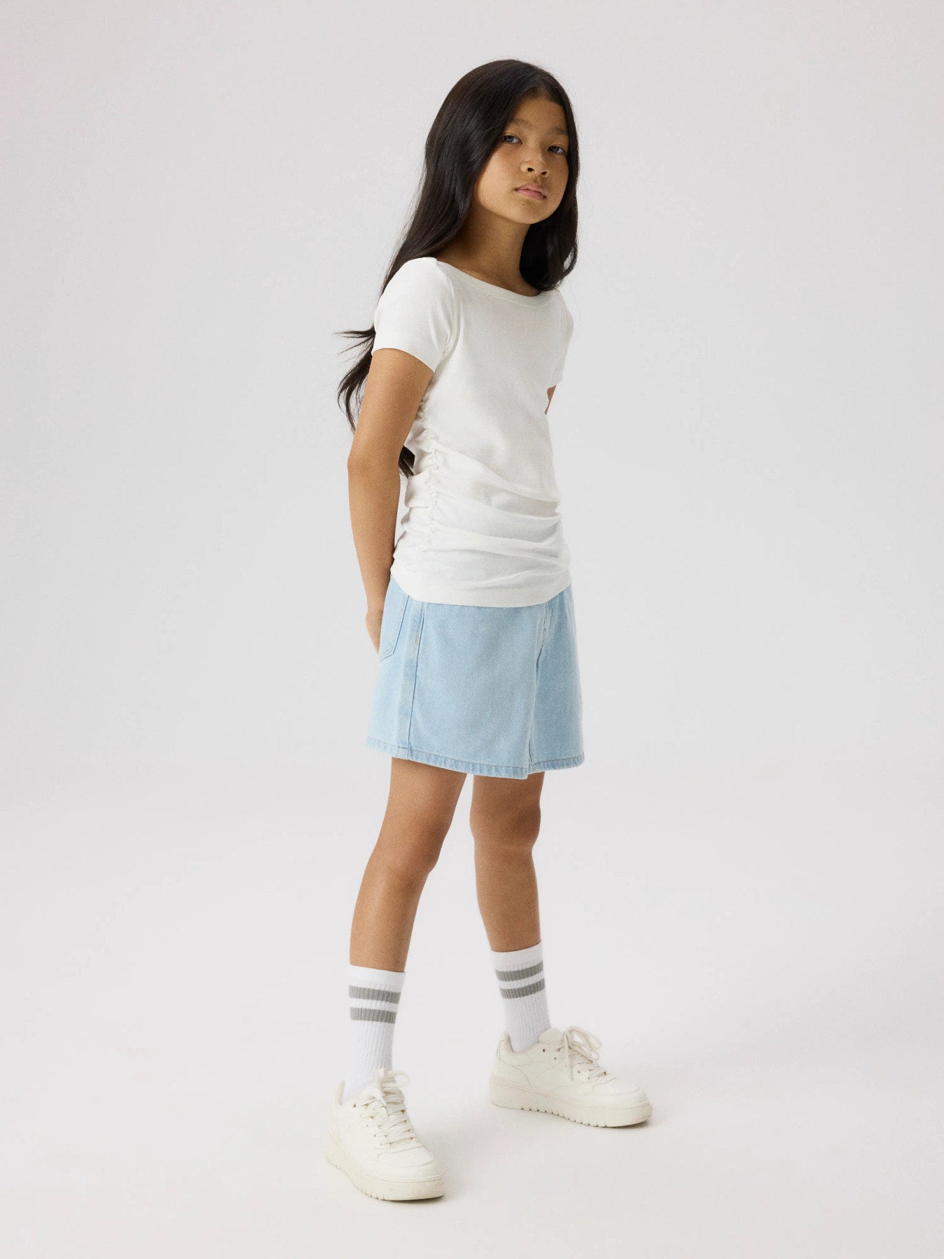 Name It Norikko offwhite rynkad T-shirt med båtringning för flicka kids – 13259417