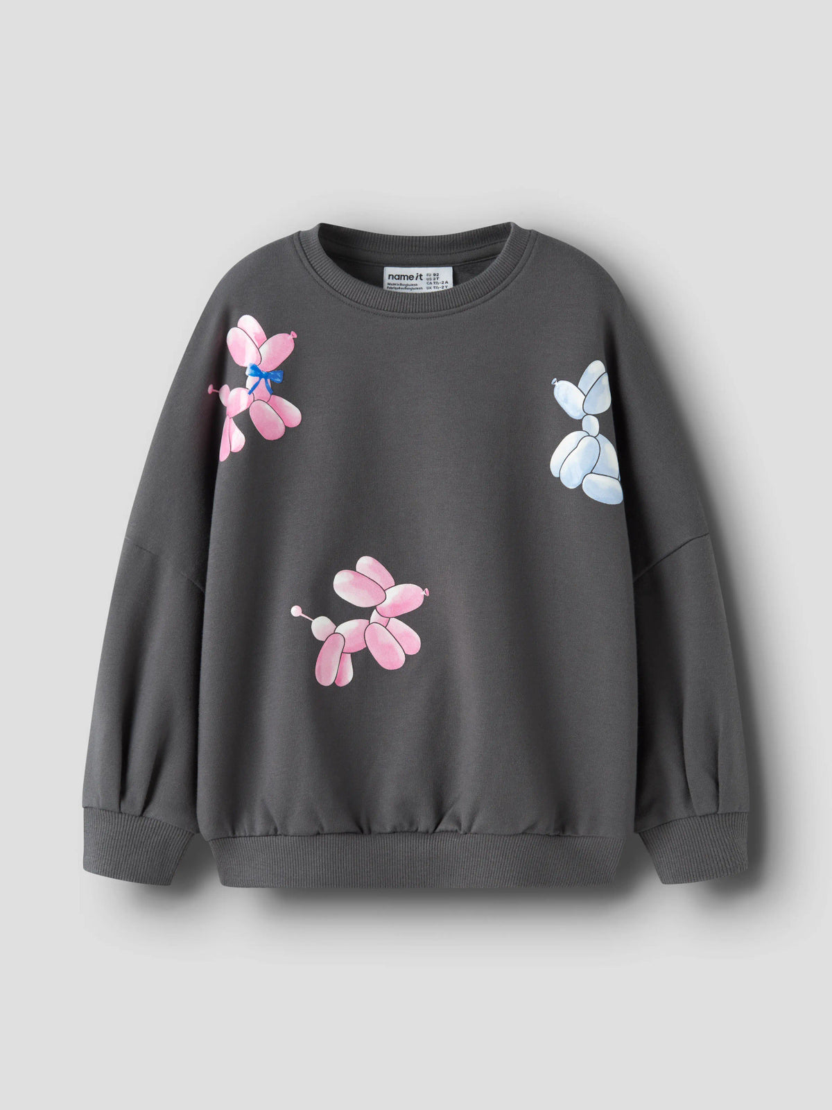 Mörkgrå lång sweatshirt för flicka från Name It med rosa och blå ballonghundar.