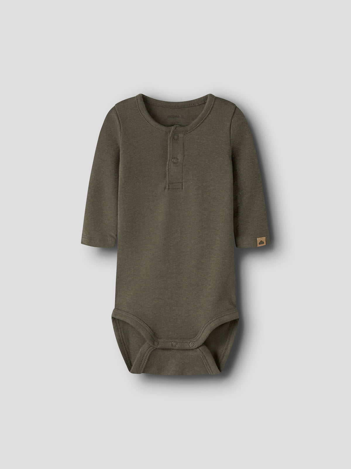 Name It Ohoney långärmad babybody i mörkgrön färg för pojke