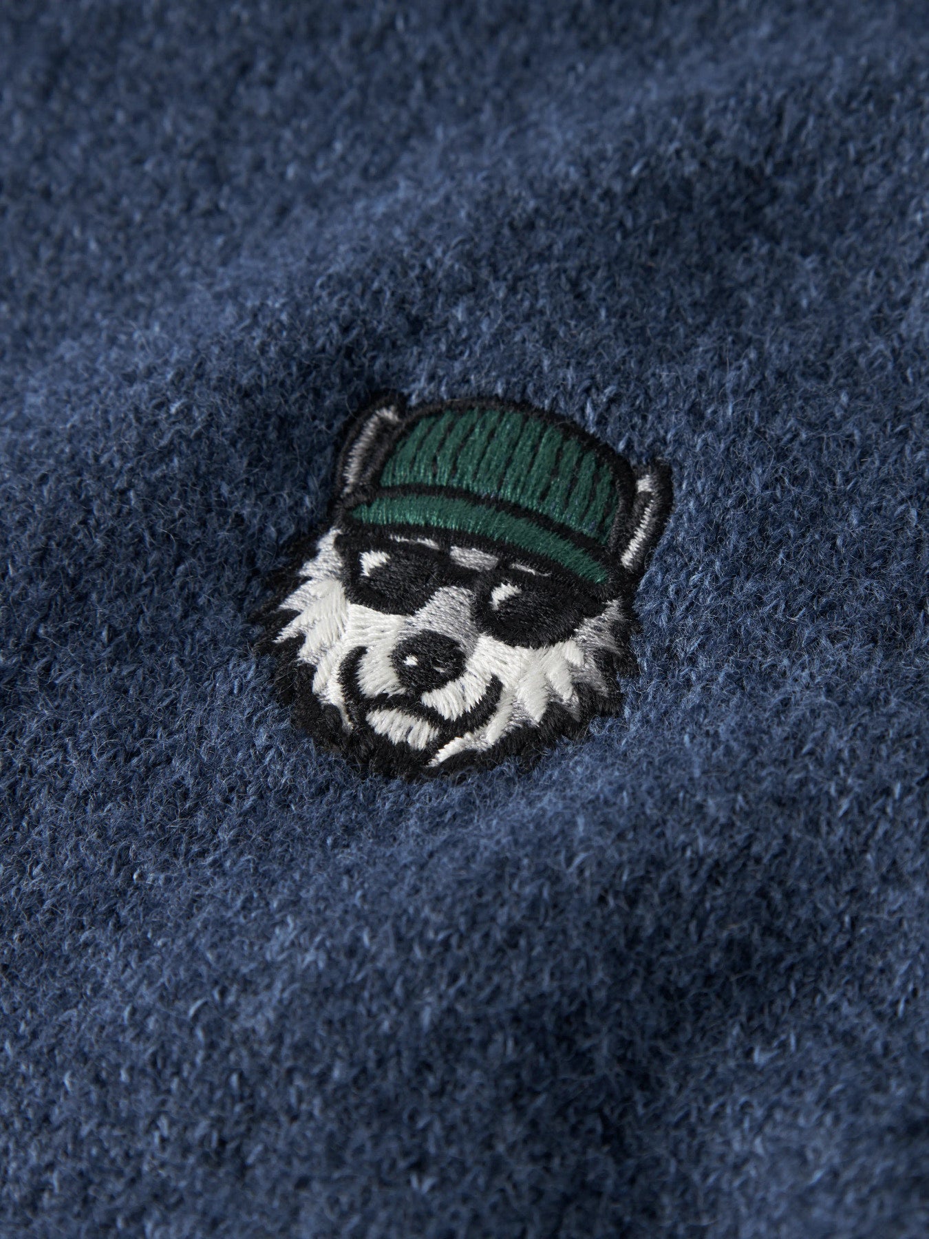 Name It Olexandr stickad tröja pojke kids melerad blå med broderad figur på bröstet